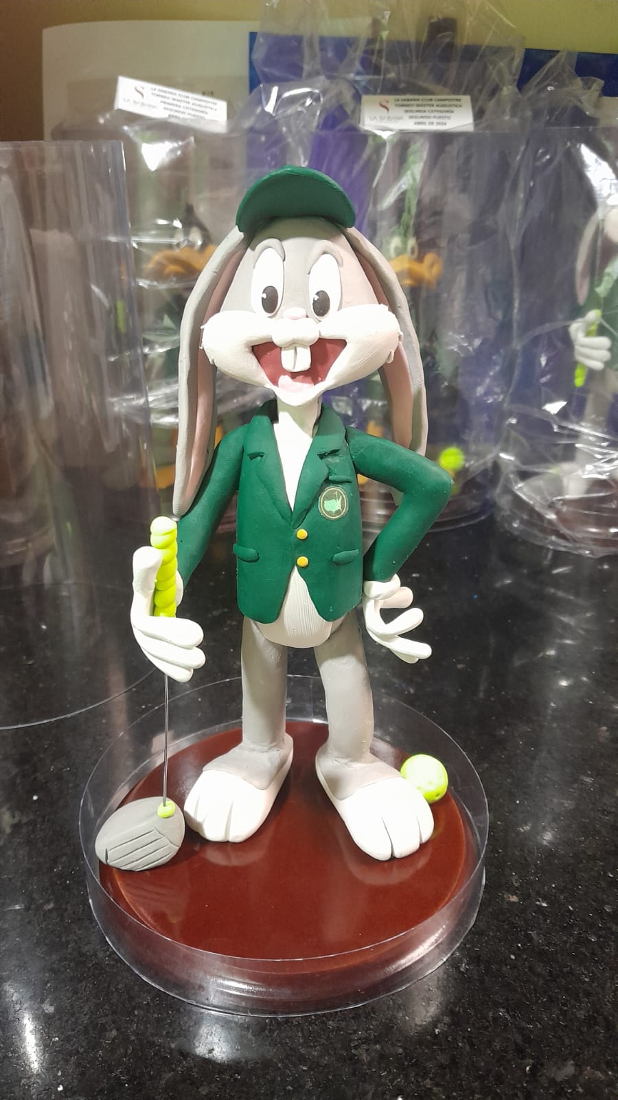 Trofeos en Plastilina y Porcelanicrom - Imagen 8